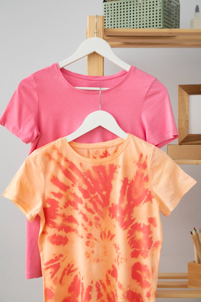 Colored T shirt